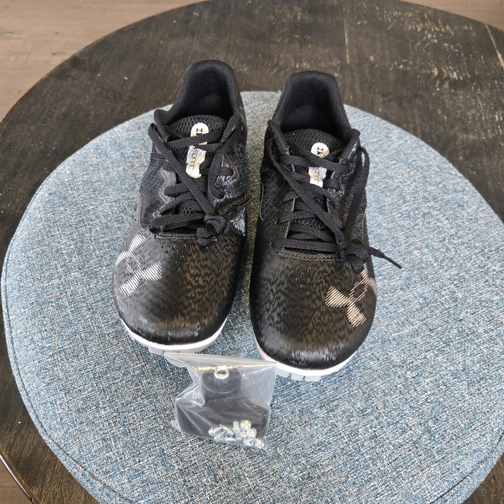 Under Armour Kick Sprint 4 Track and Field Spikes